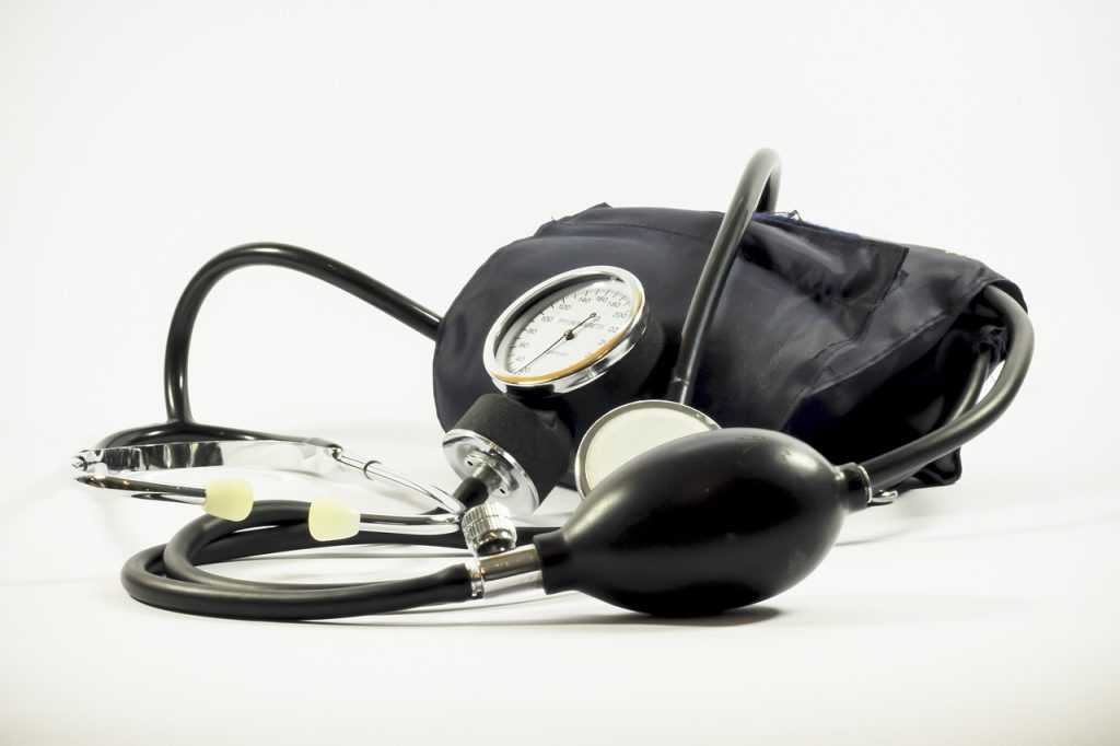 PREVENT-ekvationerna kan förbättra vården av vuxna med högt blodtryck, enligt American Heart Association